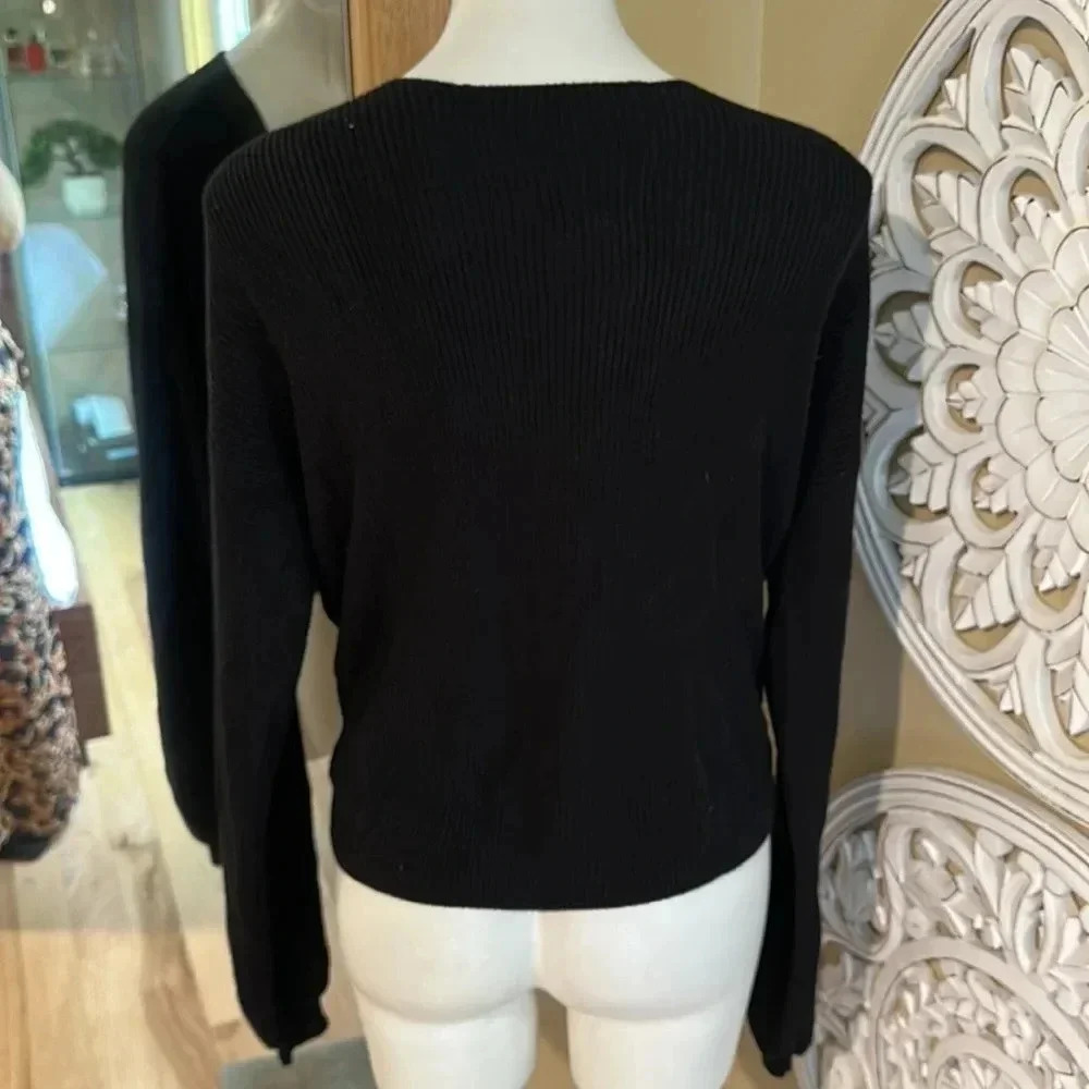 Oak Fort Crossover Sweater - Picture 5 of 7